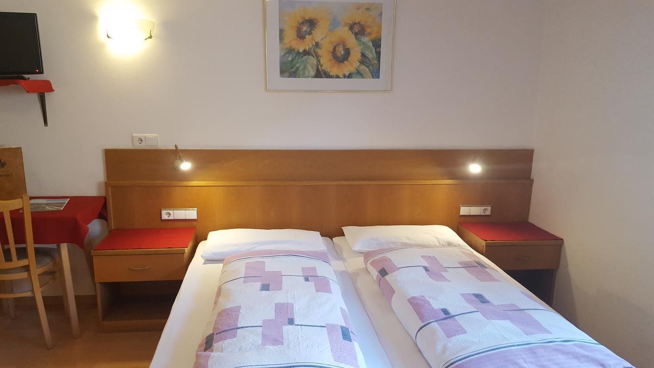 Hotel Schoberhof ヴェルトゥルノ エクステリア 写真